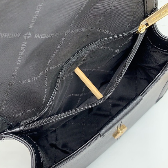 MICHAEL KORS SONIA SMALL SHOULDER XBODY BLACK COLOR - Picture 12 of 16